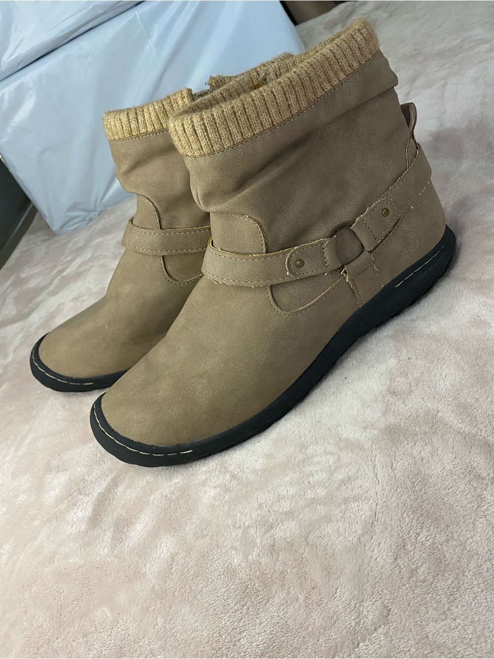 JBU Women Waterproof Booties Taupe Size 10